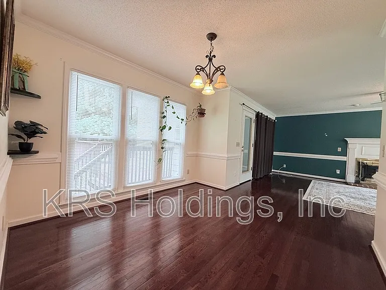 1208 Tobacco Barn Rd — Photo 5