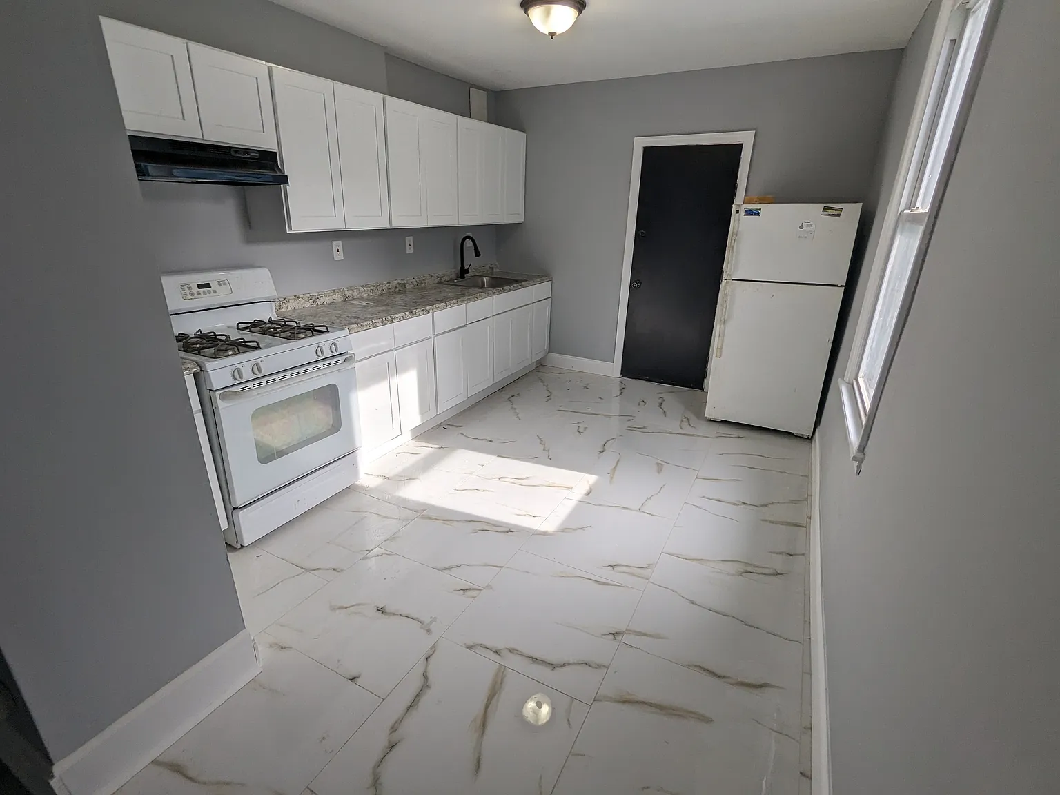 40 Halstead St — Photo 3