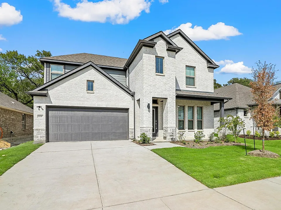1111 Birchwood Ln