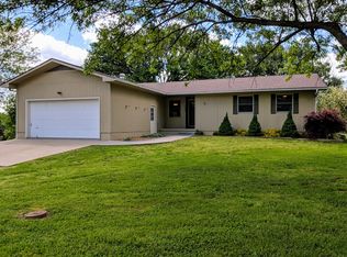 16408 S 1383rd Rd, Nevada, MO 64772