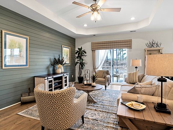 Similar Home - Great Room