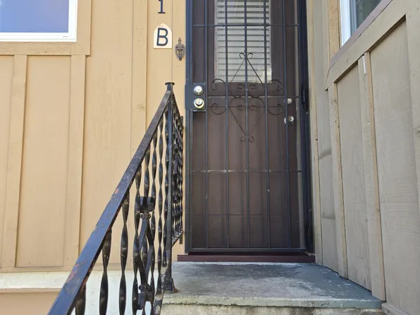 841 E 4th Ave #B, Escondido, CA 92025