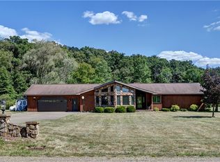 5747 Middle Run Rd NW, Dover, OH 44622