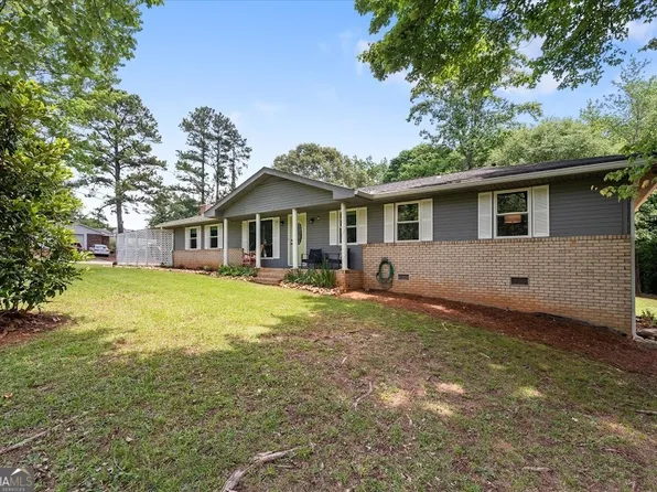 1371 Pleasant Ridge Rd, Carrollton, GA 30117