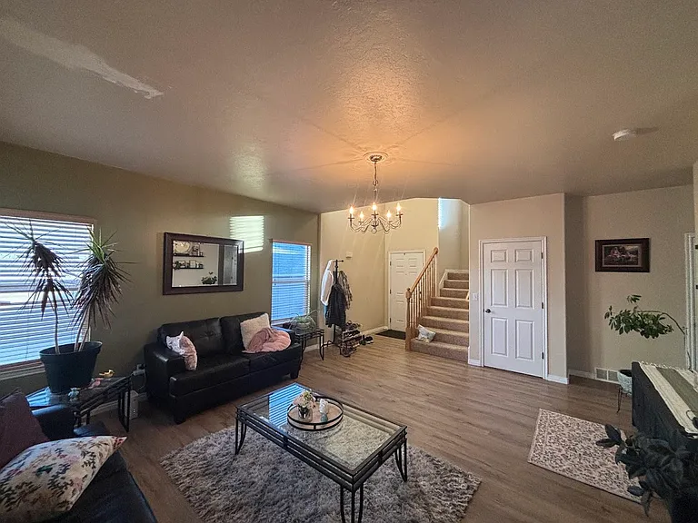 1123 S 1410 E — Photo 11