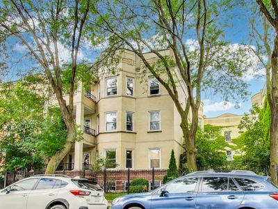1442 W Carmen Ave APT 1, Chicago, IL, 60640