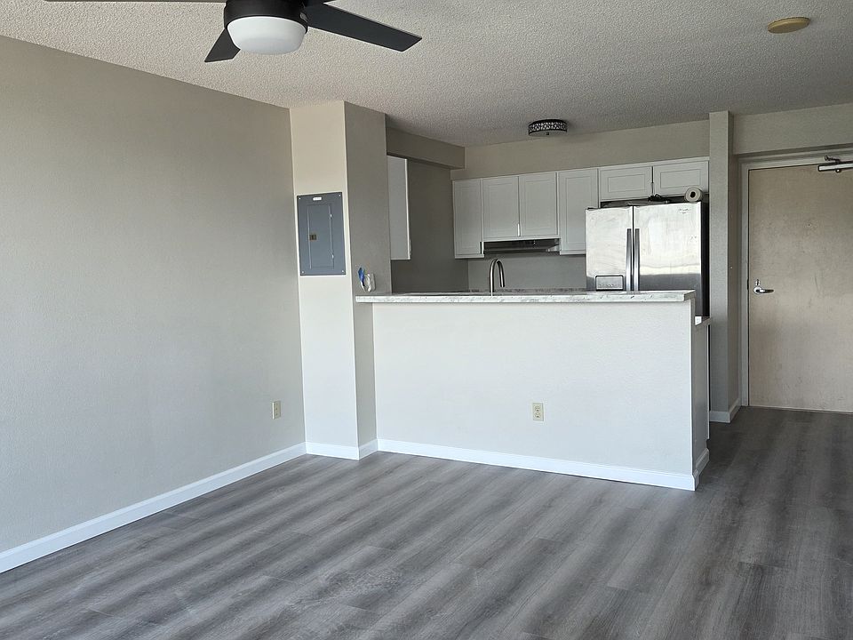 1st image of 215 N King St Floor 9
