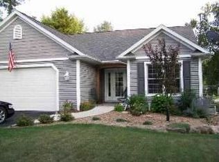 W11099 Linda Cir, Lodi, WI 53555