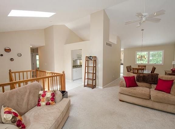 3rd image of 51586 Meadow Pond Dr