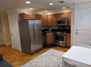 703 6th St NW APT 2, Washington, DC 20001