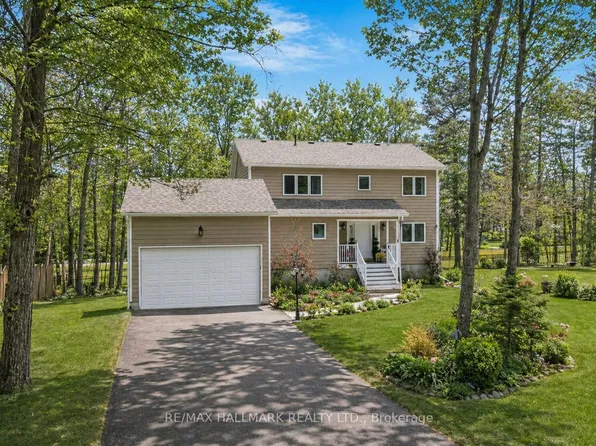 10 Musquake Ct, Tiny, ON L9M 0B2
