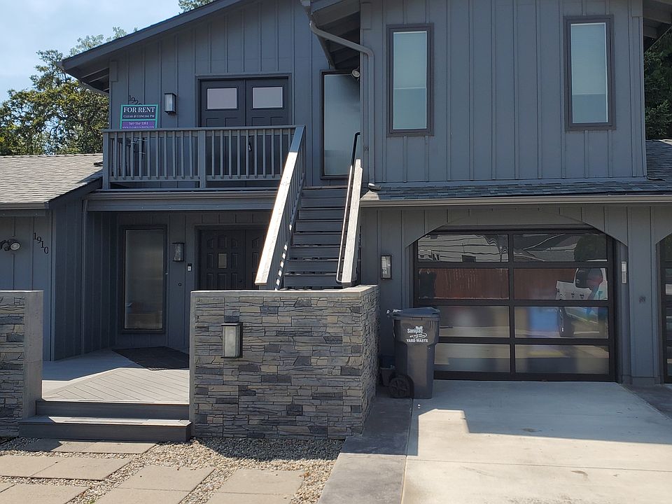 1st image of 1910 Ridgeway Dr #1920
