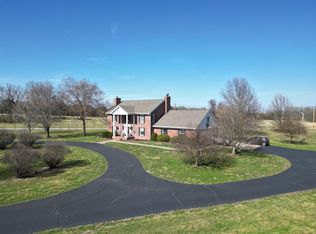 13660 Farm Road 1090, Cassville, MO 65625