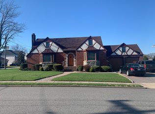 140 Alden St, Wallington, NJ 07057