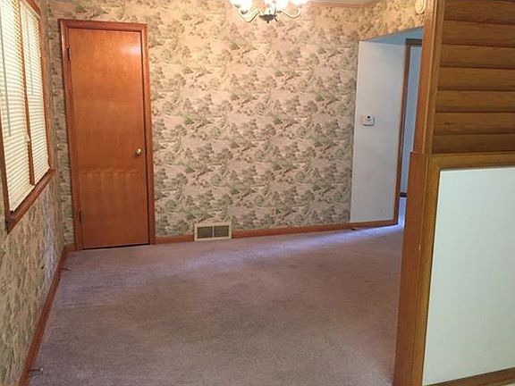 4th image of 6526 Garfield Ave