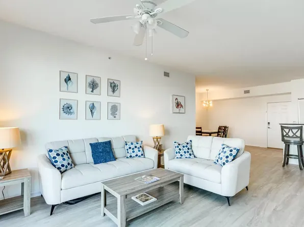 802 W Windward Way #301, Lantana, FL 33462