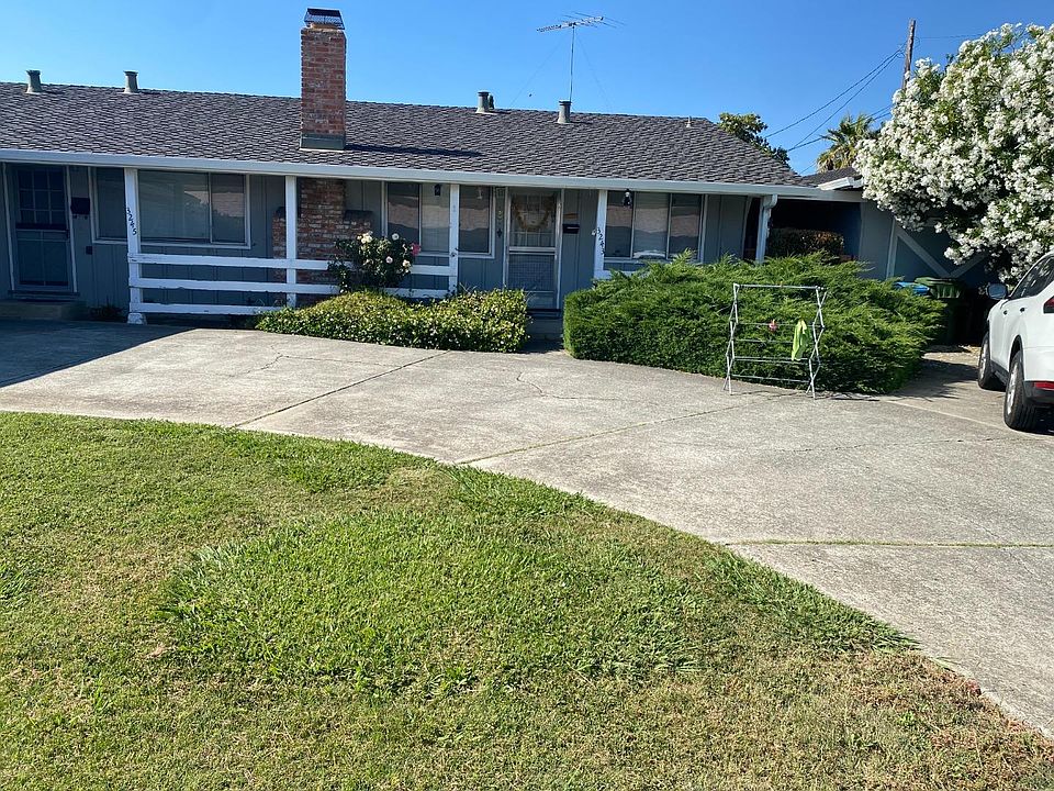 2nd image of 3245 McKinley Dr