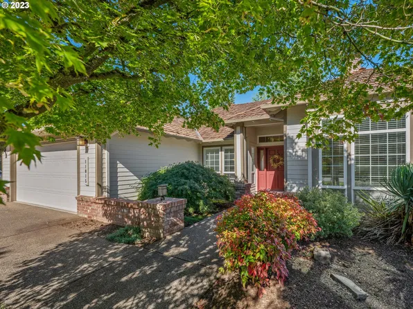 11015 SW Lucas Dr, Tualatin, OR 97062