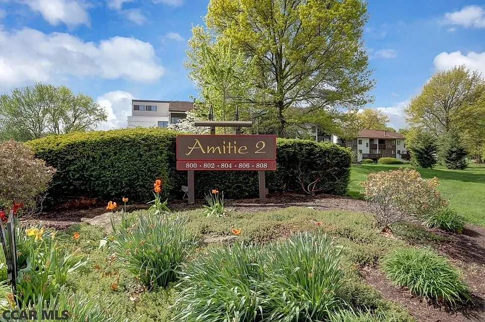 2 bed, 1066 sqft, $1,480 — Photo 2