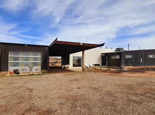 42 Red Ridge Rd, San Ysidro, NM 87053