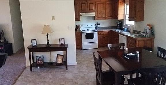 2nd image of 5754 Richmond Tappahannock Hwy #H