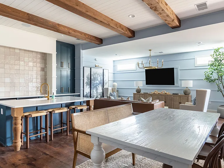 Luxe and Legends at Morganton Park Apartment Homes — Photo 6