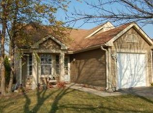 1828 Schmale Ct #2, Glendale Heights, IL 60139