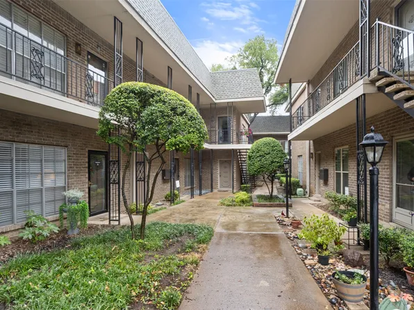 4438 Harlanwood Dr APT 211, Fort Worth, TX 76109