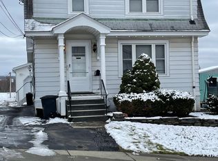 1 Highland St #2, Albany, NY 12204