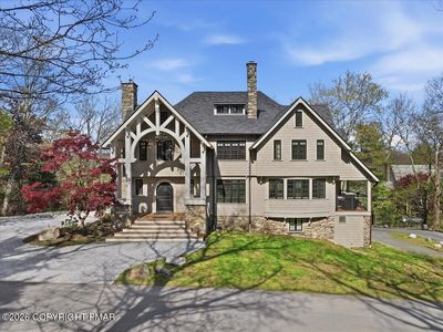 214 Summit Dr, Buck Hill Falls, PA, 18323