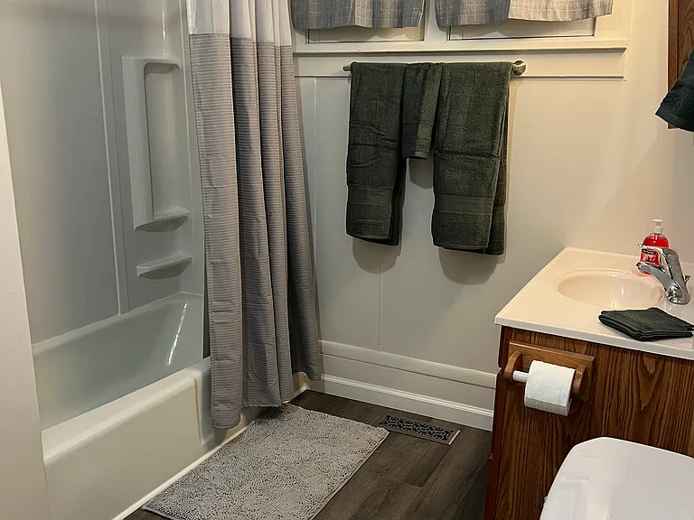 Bathroom with tub