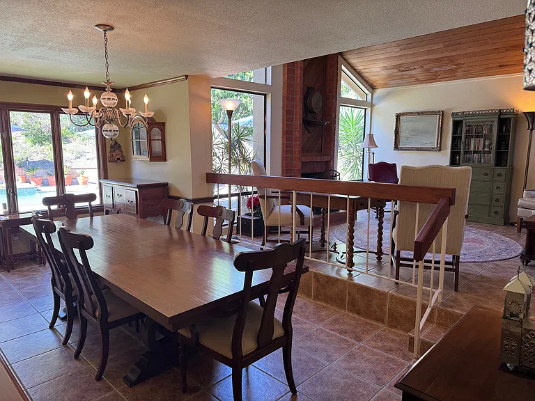4576 Sherlock Ct — Photo 8