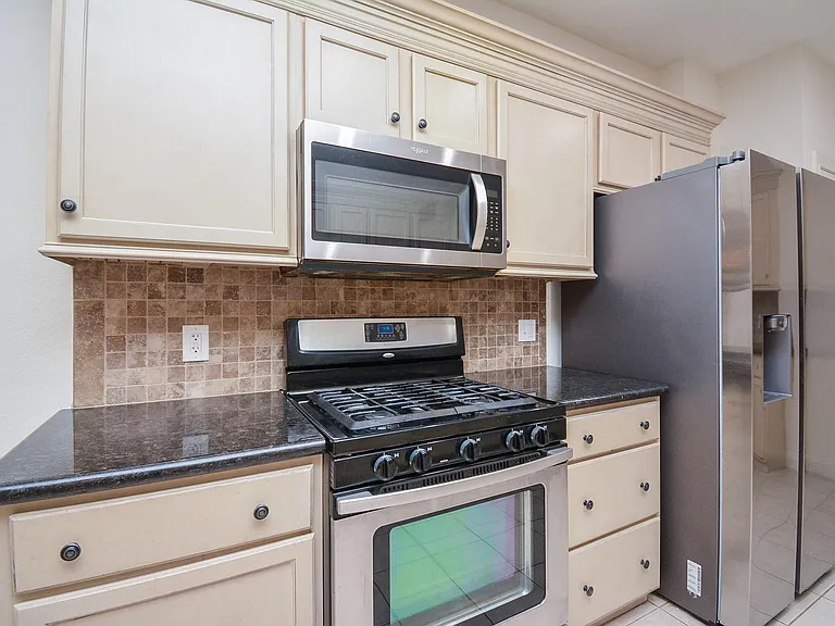 16407 N Eldridge Pkwy #C — Photo 17