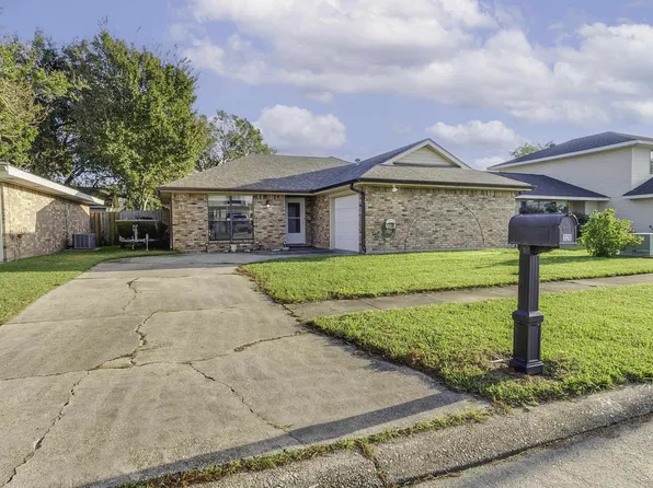 326 Prevost Dr, Houma, LA 70364