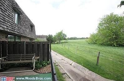4th image of 3508 Neerpark Dr