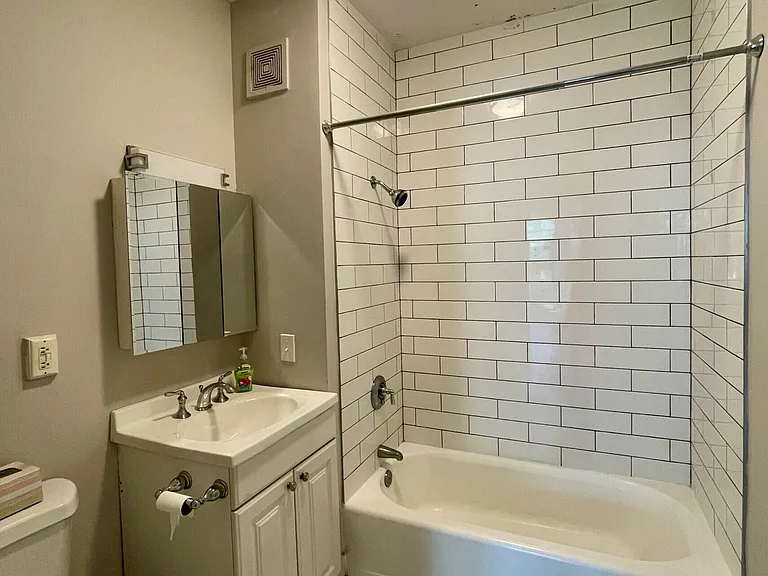 13 Stearns Rd #4 — Photo 20