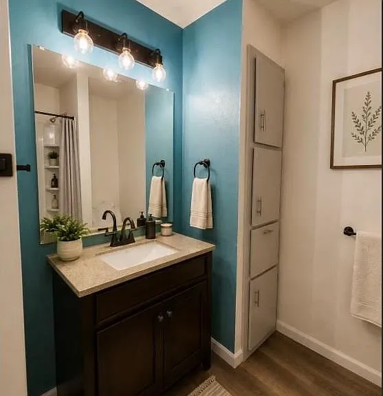 7805 Leonora St — Photo 10
