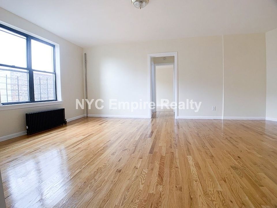 1st image of 35 Hamilton Pl APT 710