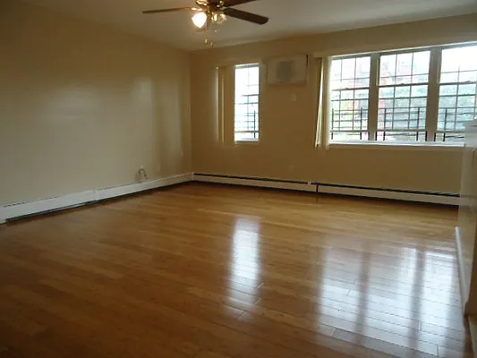 Rented by Hakeem Shahid, LREB | media 1