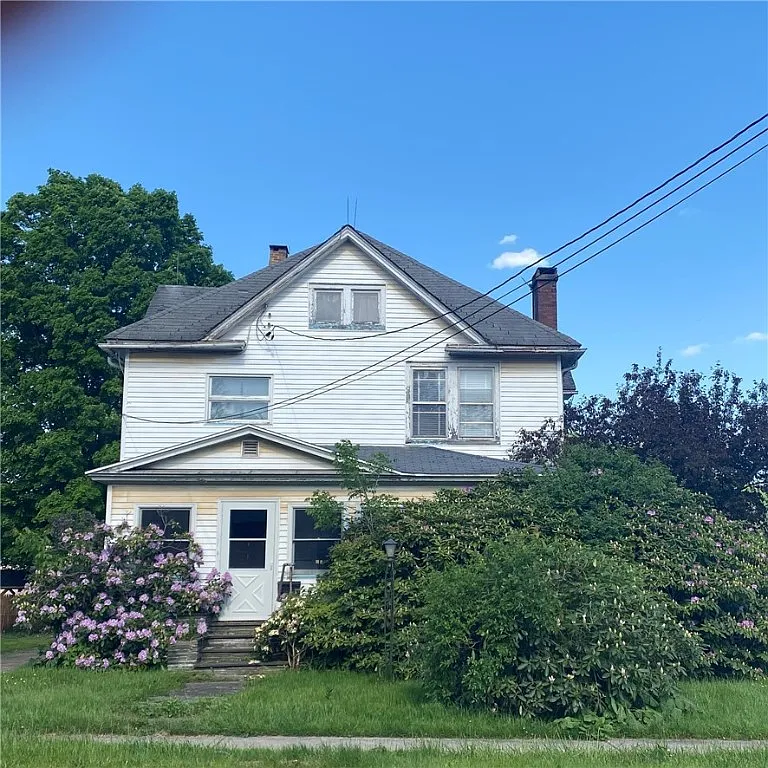 6 Howell St photo 1