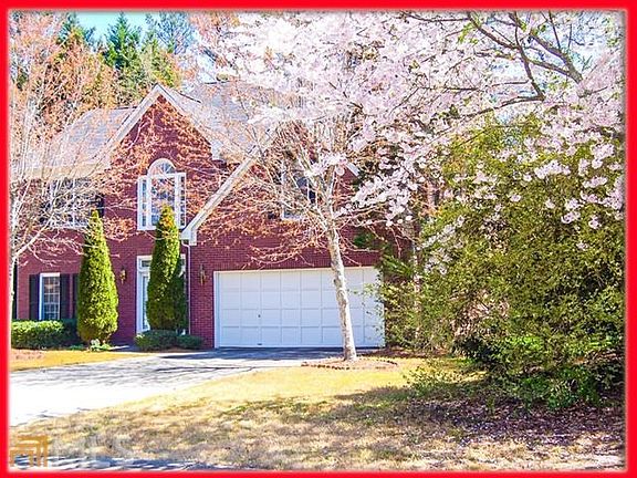 2nd image of 3979 Amberley Ln