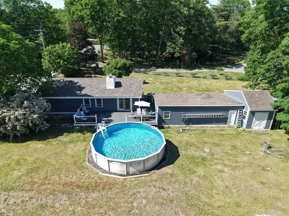 86 Meadowbrook Rd, North Chelmsford, MA 01863