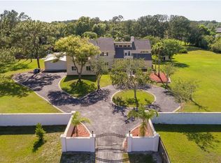 17320 Whirley Rd, Lutz, FL 33558