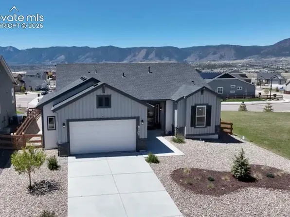 16860 New Autumn Dr, Monument, CO 80132
