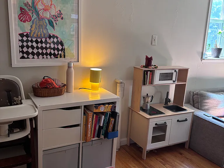 1914 South St #2R — Photo 5