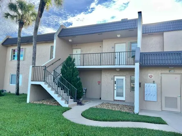 120 Lake Meryl Drive #220, West Palm Beach, FL 33411