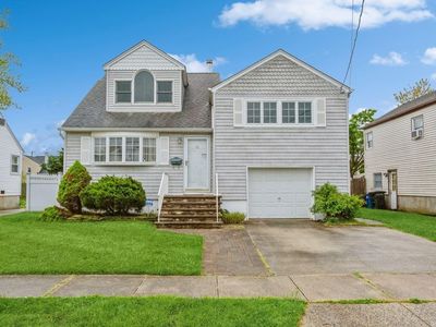 53 Martha Street, Freeport, NY, 11520