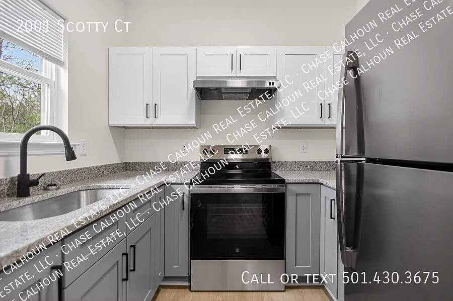 2001 Scotty Ct