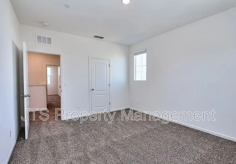 3217 Sunny Gate Ln — Photo 70