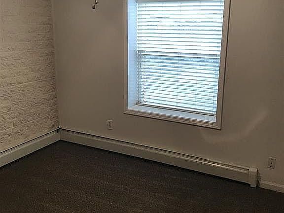 4th image of 119 Floral Ave